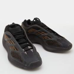 Pre Owned Yeezy x Adidas Brown/Black Knit Fabric and Rubber 700 V3 Clay Brown Sneakers Size 44