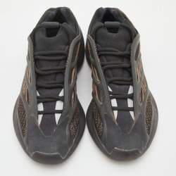 Pre Owned Yeezy x Adidas Brown/Black Knit Fabric and Rubber 700 V3 Clay Brown Sneakers Size 44