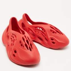 Pre Owned Yeezy x Adidas Red Foam RNNR Sand Sneakers Size FR 39