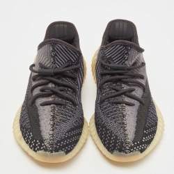 Pre Owned Yeezy x Adidas Black/Grey Knit Fabric Boost 350 V2 Carbon Sneakers Size 42