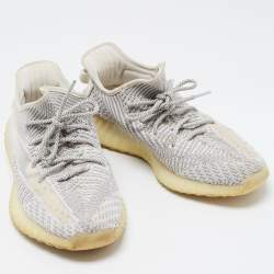 مملوكة مسبقًا Yeezy x Adidas White/Grey Knit Fabric Boost 350 V2 Static Reflective Sneakers Size 45 1/3
