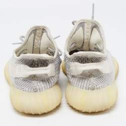 مملوكة مسبقًا Yeezy x Adidas White/Grey Knit Fabric Boost 350 V2 Static Reflective Sneakers Size 45 1/3