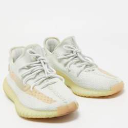 Pre Owned Yeezy x Adidas Light Green/Beige Knit Fabric Boost 350 V 2 hyperspace Sneakers Size 43 2/3