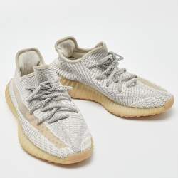 Pre Owned Yeezy x Adidas Boost 350 V2 Lundmark Non-Reflective Sneakers Size 39 1/3
