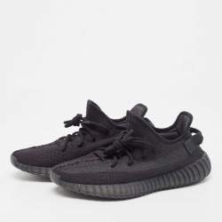 Pre Owned Yeezy x Adidas Black Knit Fabric Boost 350 V2 Onyx Sneakers Size 43 1/3