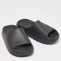 Yeezy x Adidas Black Rubber Onyx Flat Slides Size 43