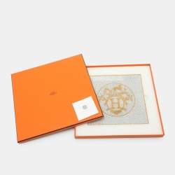 مملوكة مسبقًا Hermès Porcelain White Mosaique au 24 No. 5 Square Plate