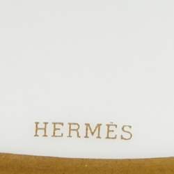 Hermes White Porcelain Carnet d'Equateur 2 Piece Saucer Set