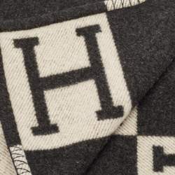 Hermès Écru / Gris Foncé Wool Avalon Throw Blanket
