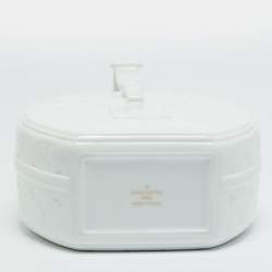 مملوكة مسبقًا Louis Vuitton Petite Boite Chapeau Vase White Monogram Porcelain