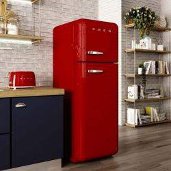 Smeg 50's Retro Style Aesthetic 2 Slice Toaster,Red (Available for UAE Customers Only)