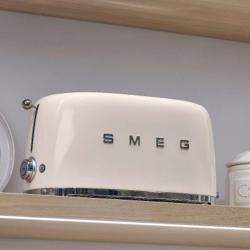 Smeg 50's Retro Style Aesthetic 4 Slice Toaster, Cream (Available for UAE Customers Only)