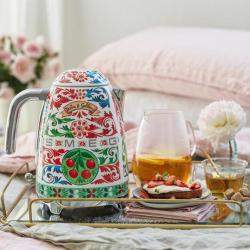 Smeg Dolce & Gabbana Kettle, 1.7 Liter (Available for UAE Customers Only)