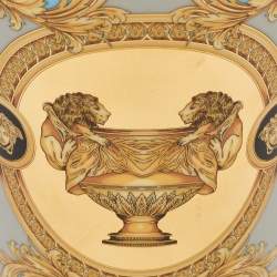 Pre Owned فازة بورسلين روزنتال مع فيرساتشي بريستيج غالا لو بلو