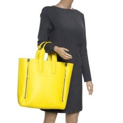 Pre Owned 3.1 Phillip Lim Yellow Shark Embossed Leather Pashli Tote
