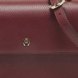 Pre Owned Aigner Burgundy Leather Medium Delia Top Handle Bag