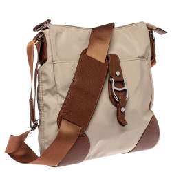 Pre Owned حقيبة كروس أيغنر إبزيم شعار جلد ونايلون بنية / بيج