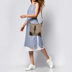 Pre Owned حقيبة كروس أيغنر إبزيم شعار جلد ونايلون بنية / بيج