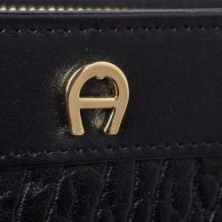 Pre Owned Aigner Black Leather Cavallina Zip Around Wallet