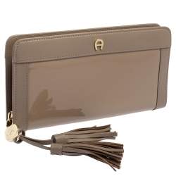 Pre Owned Aigner Taupe Leather and Patent Leather Cavallina Tassel Zip Around Wallet