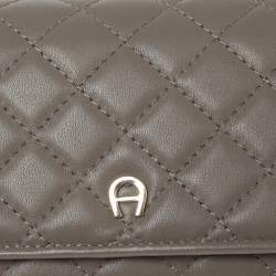 Pre Owned Aigner Beige Quilted Leather Flap Continental Wallet