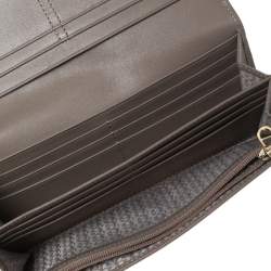 Pre Owned Aigner Beige Quilted Leather Flap Continental Wallet