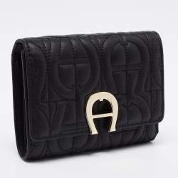 Pre Owned Aigner Black Leather Pria Trifold Wallet