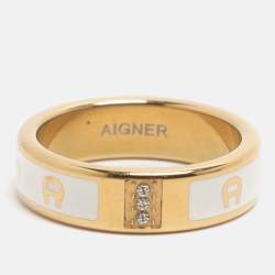 مملوكة مسبقًا Aigner Cream/Gold Tone Metal and Enamel Band Ring Size 57