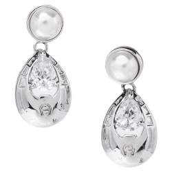 مملوكة مسبقًا أقراط متدلية أيغنر فضي اللون و لؤلؤ صناعي و كريستال 