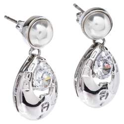 مملوكة مسبقًا أقراط متدلية أيغنر فضي اللون و لؤلؤ صناعي و كريستال 