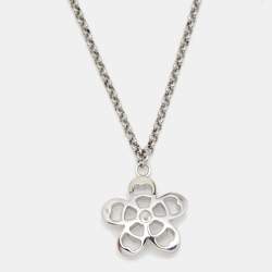 Pre Owned Aigner Crystals Silver Tone Metal Necklace Earring Set