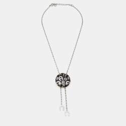 Pre Owned Aigner Silver Tone Round Logo & Horseshoe Charm Chain Necklace 