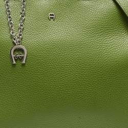 Pre Owned Aigner Apple Green Leather Medium Cybill Tote