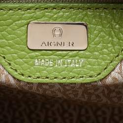 Pre Owned Aigner Apple Green Leather Medium Cybill Tote