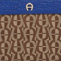 Pre Owned Aigner Beige/Indigo Monogram Canvas and Leather Cavallina assel Continental Wallet