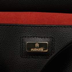 Pre Owned Aigner Black Leather Mini Carol Shoulder Bag