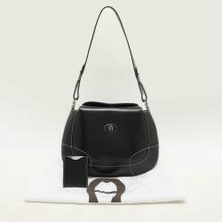 Pre Owned Aigner Black Leather Shoulder Bag
