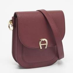 Pre Owned Aigner Burgundy Leather XS Ariana Crossbody Bag