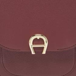 Pre Owned Aigner Burgundy Leather XS Ariana Crossbody Bag
