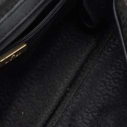 Pre Owned Aigner Black Leather Logo Flap Chain Shoulder Bag