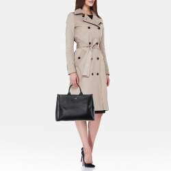 Pre Owned Aigner Black Leather Middle Zip Tote