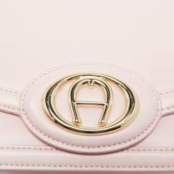 Pre Owned Aigner Light Pink Leather Luisa Shoulder Bag