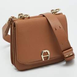 Pre Owned Aigner Brown Leather Ariana S Crossbody Bag