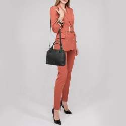 Pre Owned Aigner Black Textured Leather Cybill Tote