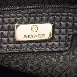 Pre Owned Aigner Black Textured Leather Cybill Tote