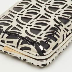 مملوكة مسبقًا حقيبة كلتش سلسلة أيغنر تيسورا جلد أسود ومعدن مفتوح