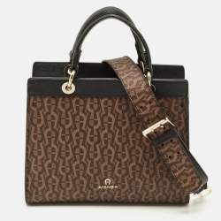 Pre Owned حقيبة إيغنر كارول كانفاس بتصميم شارة بني/أسود بيد علوية