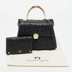 مملوكة مسبقًا حقيبة يد علوية جلد منقوشة بشعار أسود صغيرة ومحفظة من آيغنر جينوفيفا