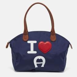 Pre Owned حقيبة ساتشل أزرق/بني نايلون بسحّاب أيغنر I Love