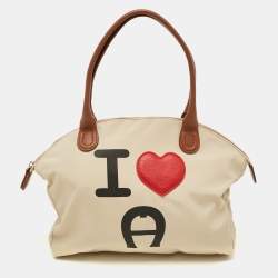 مملوكة مسبقًا Aigner I Love A Beige/Brown Nylon Zip Satchel
